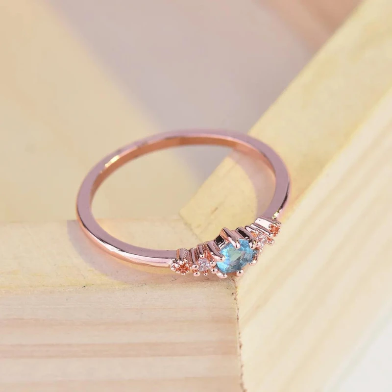 Bague Aigue Marine: Éclat Subtil 3 Bague Aigue Marine: Éclat Subtil – Image 3