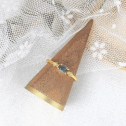 Bague Femme Or Jaune: Charme Élégant 6 Bague Femme Or Jaune: Charme Élégant -Samfuryus Soldes Boutique Bague Femme Or Jaune Charme Elegant 2