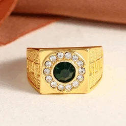 Bague Homme Émeraude : Élégance Naturelle 11 Bague Homme Émeraude : Élégance Naturelle -Samfuryus Soldes Boutique Bague Homme Emeraude Elegance Naturelle 3