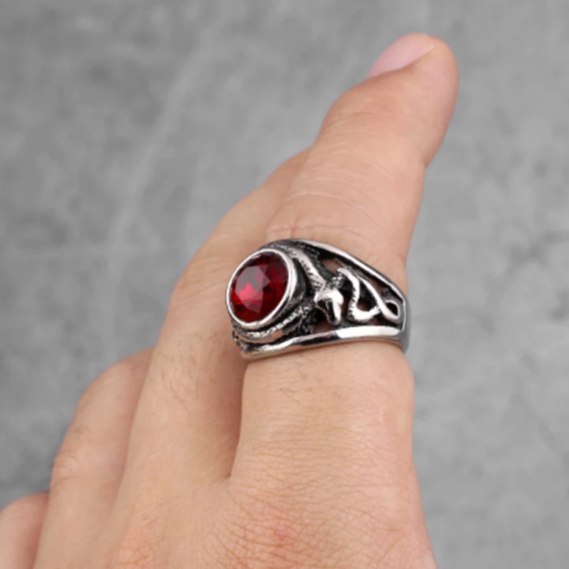 Bague Homme Rubis : Lueur De Puissance 3 Bague Homme Rubis : Lueur De Puissance – Image 3