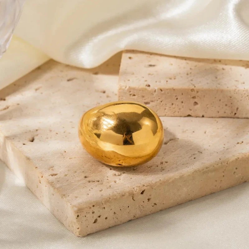 Bague Large Femme: Éclat Chic 2 Bague Large Femme: Éclat Chic – Image 2