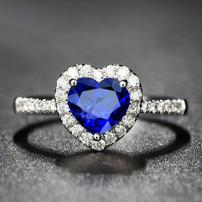 Bague Saphir: Harmonie Bleue 3 Bague Saphir: Harmonie Bleue – Image 3