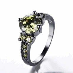 Bague De Femme Avec Peridot Authentique - Style Classique