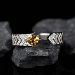 Bague En Argent Avec Pierre De Citrine -Samfuryus Soldes Boutique Bague en Argent avec Pierre de Citrine 1