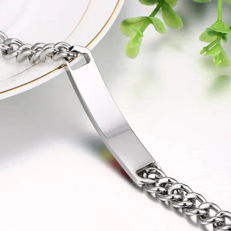 Bracelet Acier Inoxydable Femme : Élégance Absolue 4 Bracelet Acier Inoxydable Femme : Élégance Absolue – Image 4