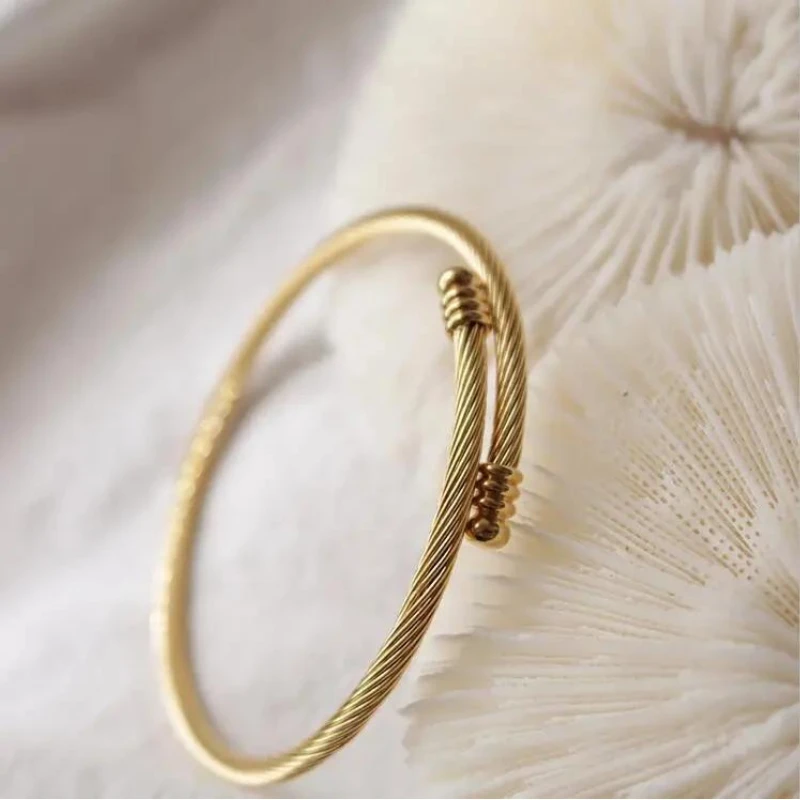 Bracelet Acier Inoxydable Femme : Éclat Unique 3 Bracelet Acier Inoxydable Femme : Éclat Unique – Image 3