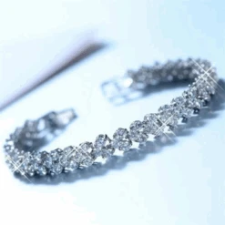 Bracelet Argent Femme: Style Incomparable -Samfuryus Soldes Boutique Bracelet Argent Femme Style Incomparable 4