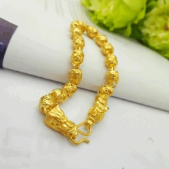 Bracelet Femme Or : Éblouissante Beauté 8 Bracelet Femme Or : Éblouissante Beauté -Samfuryus Soldes Boutique Bracelet Femme Or Eblouissante Beaute 3