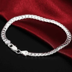 Chaîne Or Blanc Femme: Pureté Sophistiquée 9 Chaîne Or Blanc Femme: Pureté Sophistiquée -Samfuryus Soldes Boutique Chaine Or Blanc Femme Purete Sophistiquee 1