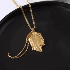 Chaîne Or Femme: Brillant De Beauté, Longueur 50 Cm 5 Chaîne Or Femme: Brillant De Beauté, Longueur 50 Cm -Samfuryus Soldes Boutique Chaine Or Femme Brillant de Beaute 2