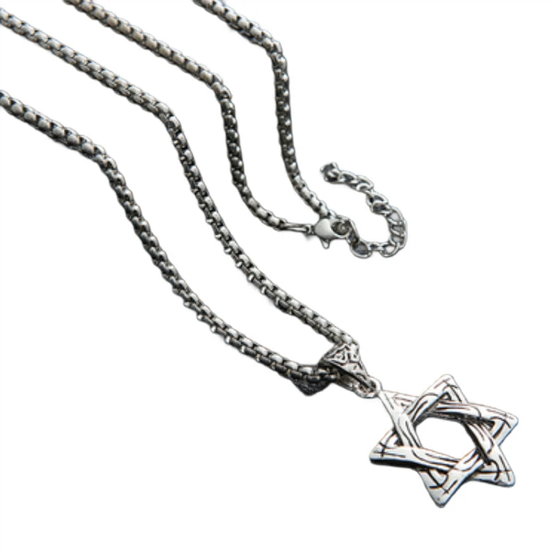 Chaîne Pendentif Homme: Éclat Subtil 1 Chaîne Pendentif Homme: Éclat Subtil