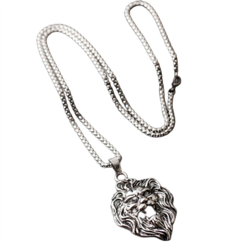 Chaîne Pendentif Homme: Élégance Assurée 1 Chaîne Pendentif Homme: Élégance Assurée