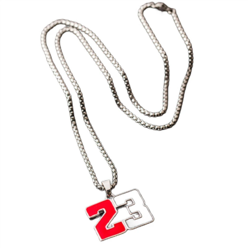 Chaîne Pendentif Homme: Tradition Et Modernité 1 Chaîne Pendentif Homme: Tradition Et Modernité