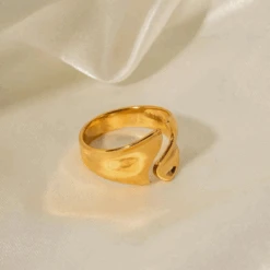 Chevaliere Femme Or Jaune : Bijoux Raffinés -Samfuryus Soldes Boutique Chevaliere Femme Or Jaune Bijoux Raffines 2