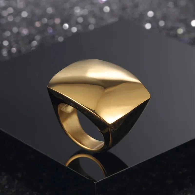 Chevaliere Femme Or Jaune : Plaqué Or Élégant 2 Chevaliere Femme Or Jaune : Plaqué Or Élégant – Image 2