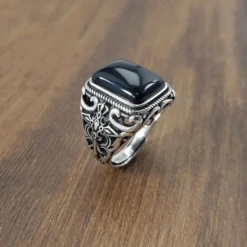 Chevalière Homme Argent: Détails En Argent -Samfuryus Soldes Boutique Chevaliere Homme Argent Details en Argent 2