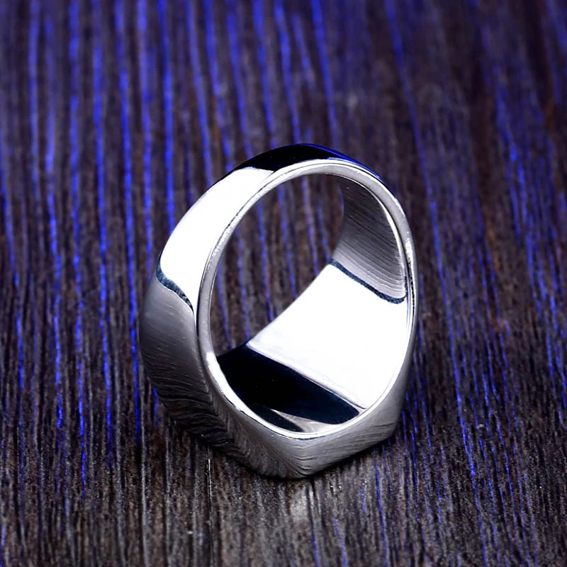 Chevalière Homme Émeraude: Style Vert 4 Chevalière Homme Émeraude: Style Vert – Image 4