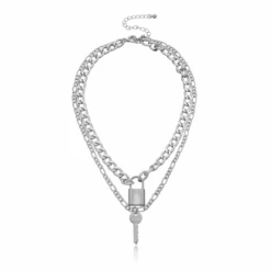 Collier Chaîne Femme: Chic Authentique
