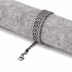 Collier Chaîne Femme: Élégance Intemporelle 7 Collier Chaîne Femme: Élégance Intemporelle -Samfuryus Soldes Boutique Collier Chaine Femme Elegance Intemporelle 2