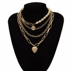 Collier Chaîne Femme: Élégance Subtile -Samfuryus Soldes Boutique Collier Chaine Femme Elegance Subtile 3