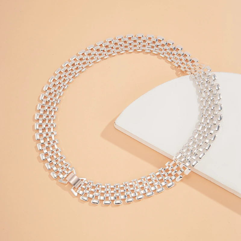 Collier Chaîne Femme: Grâce Et Charme 2 Collier Chaîne Femme: Grâce Et Charme – Image 2