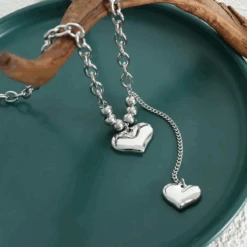 Collier Chaîne Femme: L'Art Du Raffinement 5 Collier Chaîne Femme: L'Art Du Raffinement -Samfuryus Soldes Boutique Collier Chaine Femme L Art du Raffinement 1