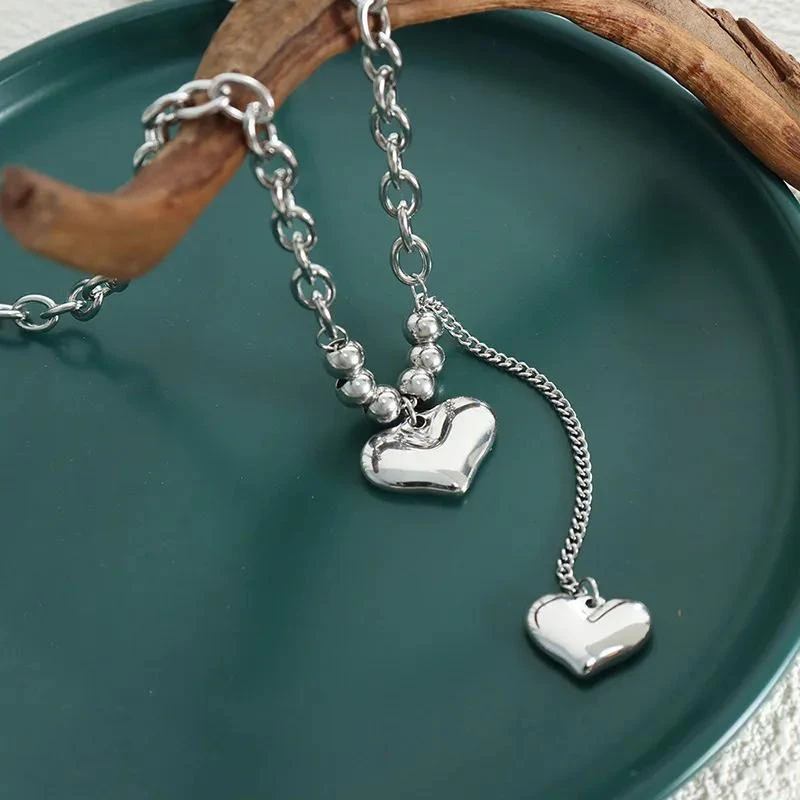 Collier Chaîne Femme: L'Art Du Raffinement 3 Collier Chaîne Femme: L'Art Du Raffinement – Image 3