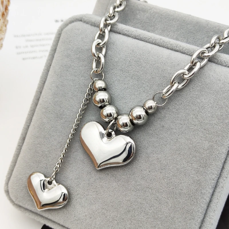 Collier Chaîne Femme: L'Art Du Raffinement 2 Collier Chaîne Femme: L'Art Du Raffinement – Image 2