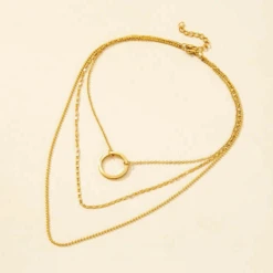 Collier Chaîne Femme: Symbole De Féminité 6 Collier Chaîne Femme: Symbole De Féminité -Samfuryus Soldes Boutique Collier Chaine Femme Symbole de Feminite 3