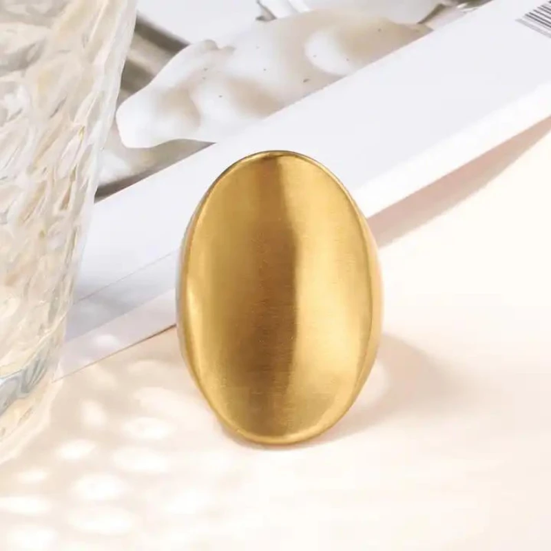 Grosse Bague Femme Dorée (Plaqué Or) 4 Grosse Bague Femme Dorée (Plaqué Or) – Image 4