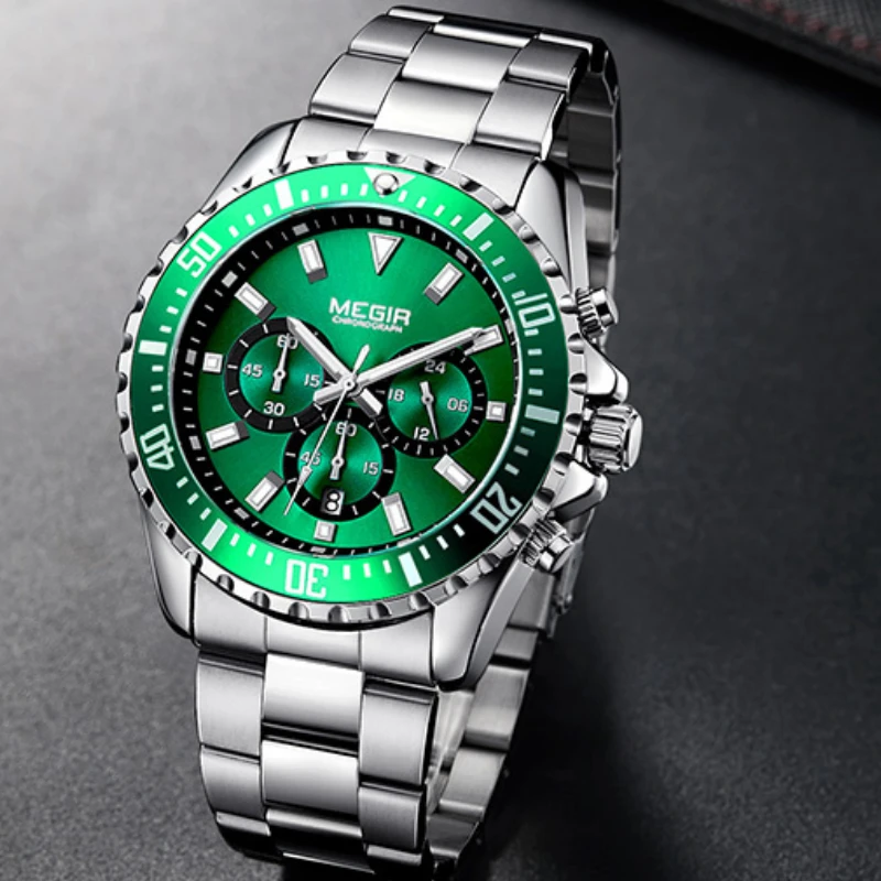 Montre Argent Homme : Éclat Subtil 2 Montre Argent Homme : Éclat Subtil – Image 2