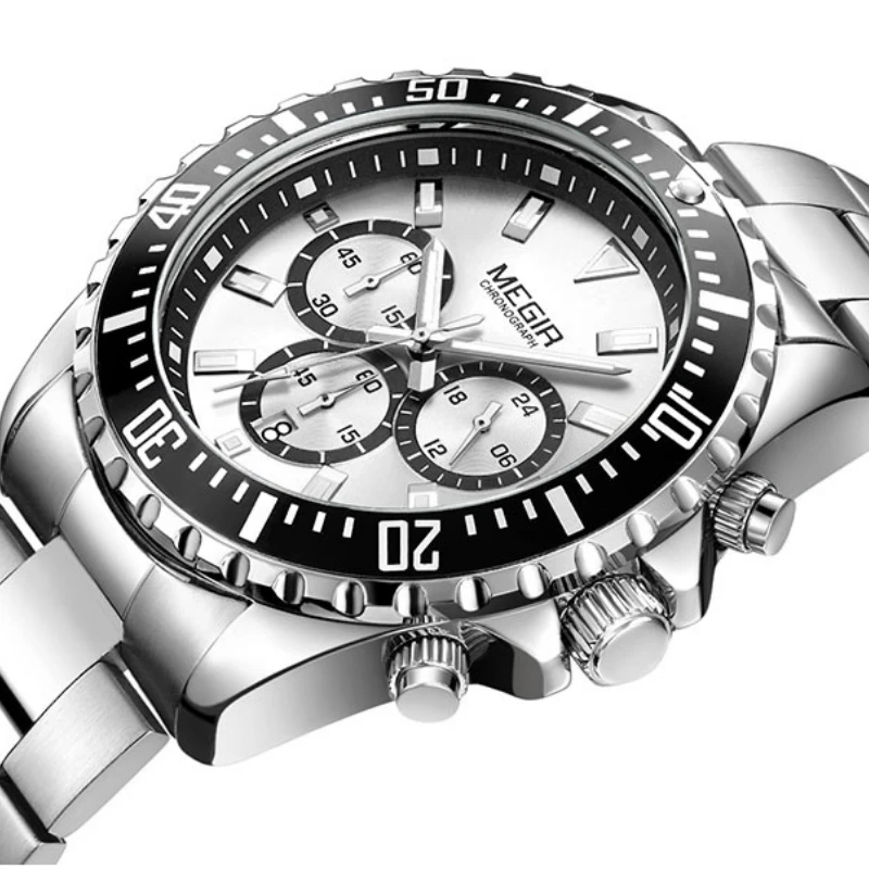 Montre Argent Homme : Reflet De Style 2 Montre Argent Homme : Reflet De Style – Image 2