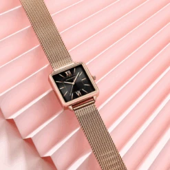 Montre Carrée Femme: Chic Géométrique 5 Montre Carrée Femme: Chic Géométrique -Samfuryus Soldes Boutique Montre Carree Femme Chic Geometrique 2