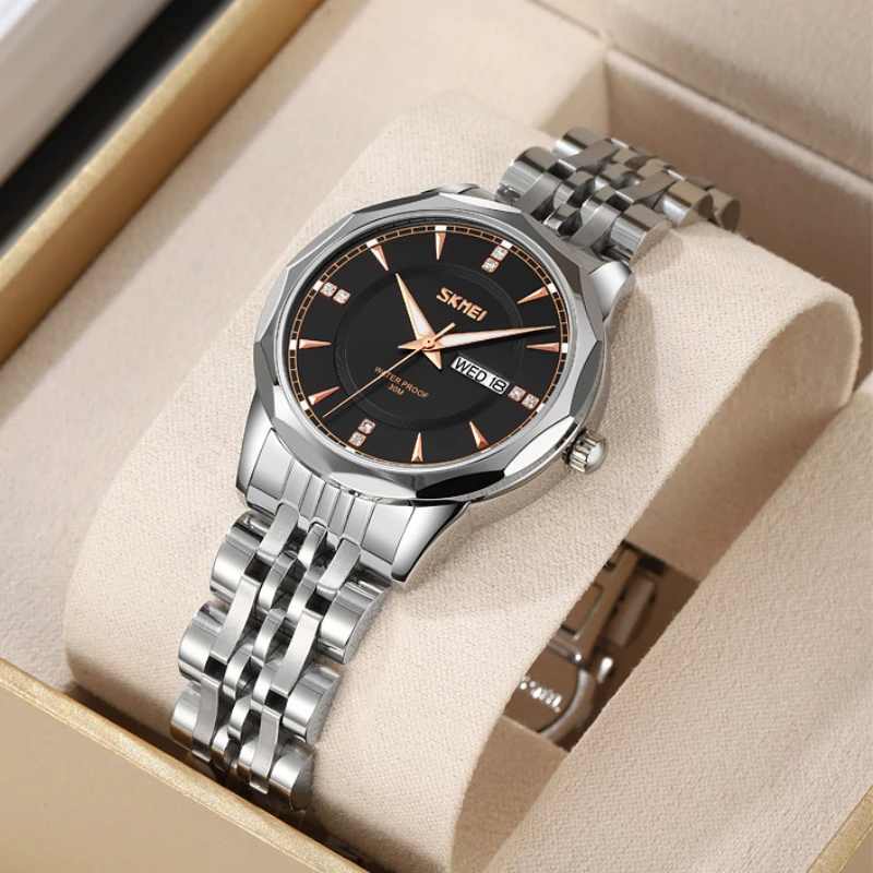 Montre Femme Argent : Éclairez Votre Poignet 2 Montre Femme Argent : Éclairez Votre Poignet – Image 2