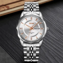 Montre Femme Argent : Un Éclat Précieux 5 Montre Femme Argent : Un Éclat Précieux -Samfuryus Soldes Boutique Montre Femme Argent Un Eclat Precieux 2