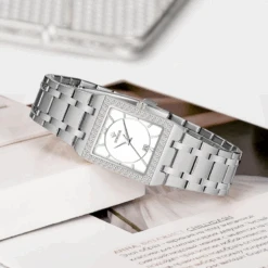 Montre Carrée Femme: Style Géométrique -Samfuryus Soldes Boutique Montre Femme Carre Chic 2