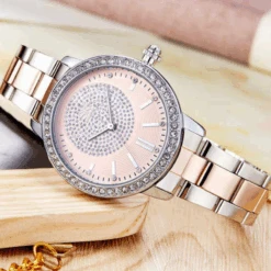Montre Femme Luxe : Élégance Intemporelle 5 Montre Femme Luxe : Élégance Intemporelle -Samfuryus Soldes Boutique Montre Femme Luxe Elegance Intemporelle 2
