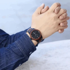 Montre Noire Homme : Bois De Santal Luxe -Samfuryus Soldes Boutique Montre Noire Homme Bois de Santal Luxe 3