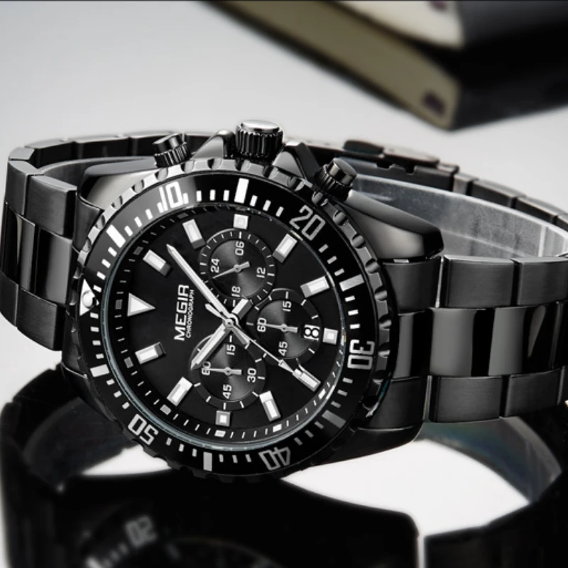 Montre Noire Homme : Modèles Éblouissants 2 Montre Noire Homme : Modèles Éblouissants – Image 2