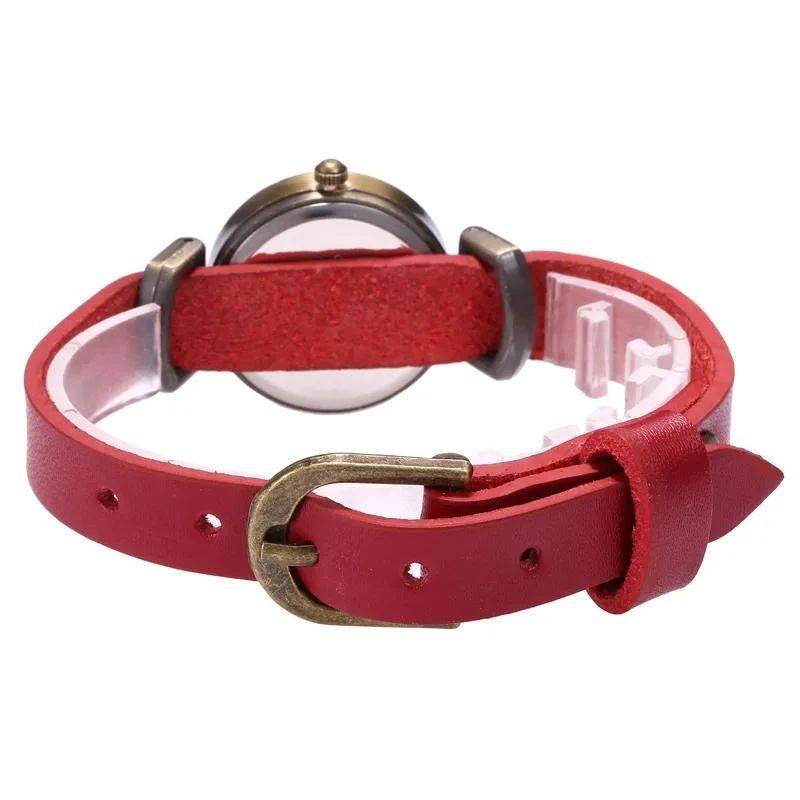 Montre Vintage Femme : Douceur Du Passé 3 Montre Vintage Femme : Douceur Du Passé – Image 3